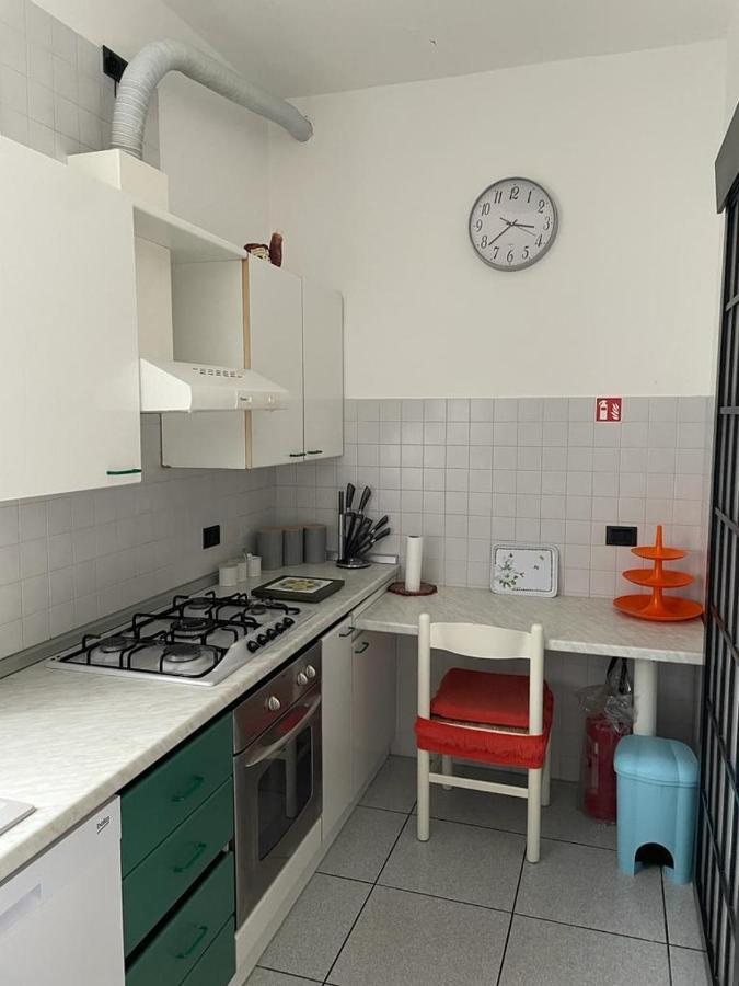 Casa Maria-Appartamento In Villa Ispra Dış mekan fotoğraf