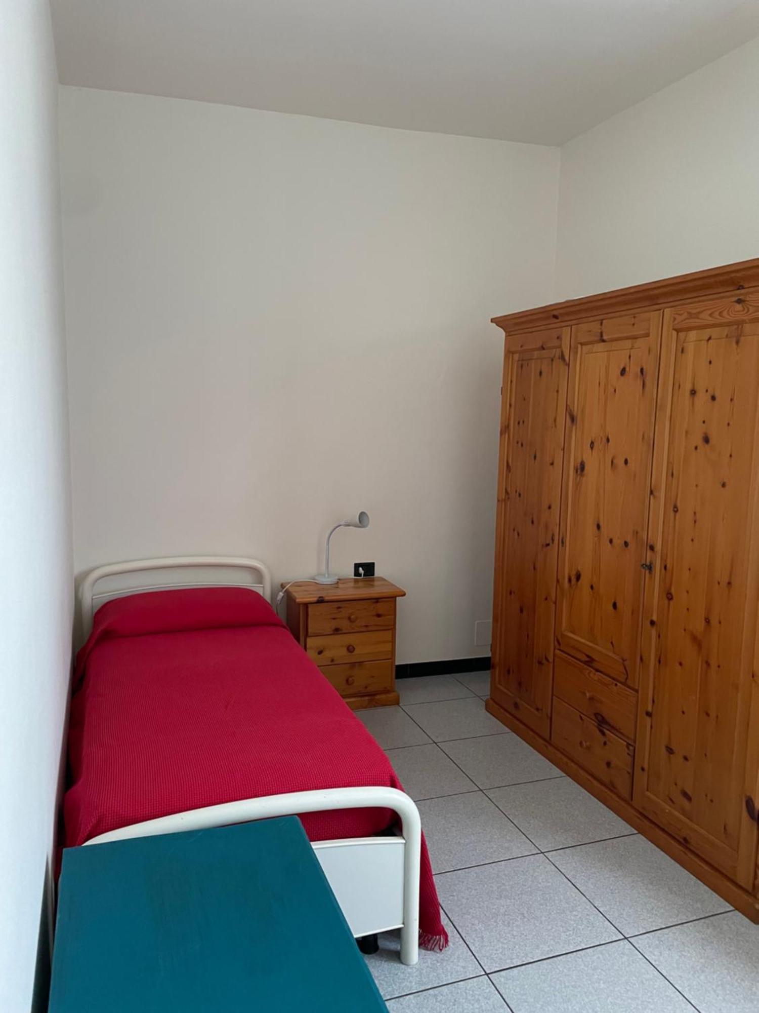 Casa Maria-Appartamento In Villa Ispra Dış mekan fotoğraf